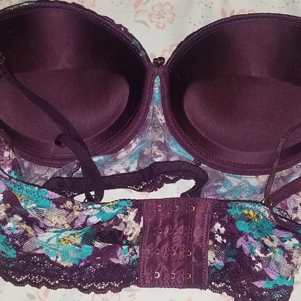 36B Lingerie bra - Picture 3 of 4
